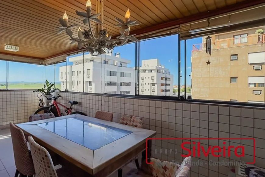 Apartamento em Porto Alegre, no bairro Jardim Lindóia, à venda.