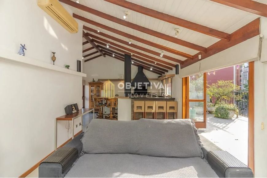 Casa em Condomínio à venda 4 Quartos 1 Suite 4 Vagas 238M² Bela Vista Porto Alegre - RS