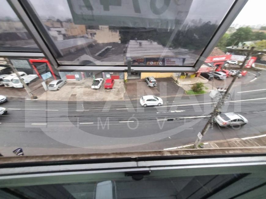 Salas/Conjuntos em Passo da Areia com 60 m² .