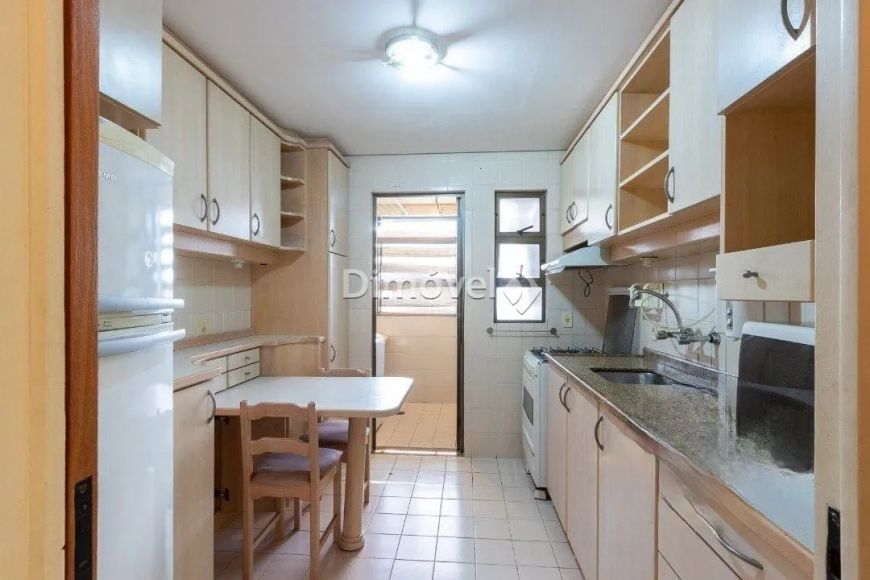 VENDA, APARTAMENTO com 79.96m², 3 dormitório(s), 1 vaga(s). MENINO DEUS, PORTO ALEGRE.
