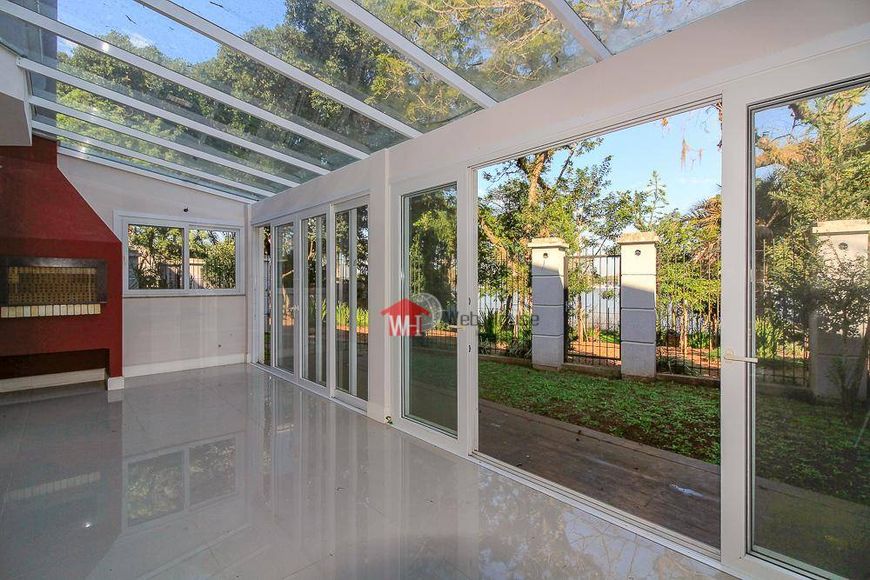 Casa com 3 dormitórios à venda, 295 m² por R$ 2.850.000,00 - Vila Assunção - Porto Alegre/RS