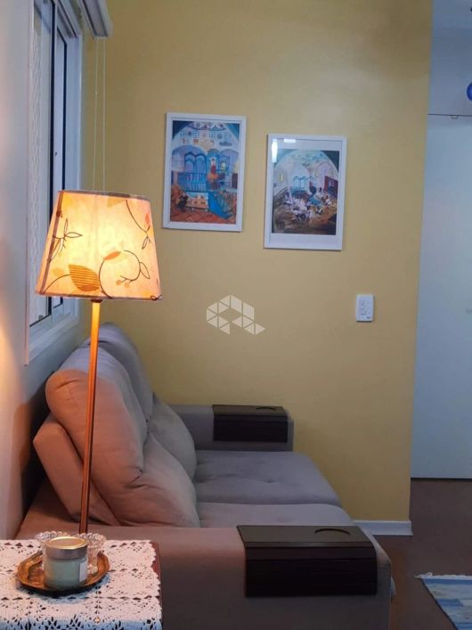 Apartamento à venda de 02 Dormitórios no Bairro Protásio Alves