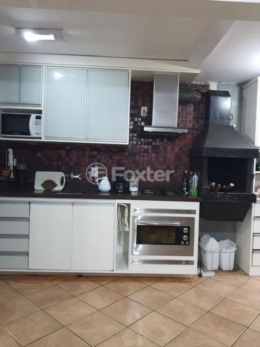 Apartamento de 2 dormitórios á venda na Cidade Baixa