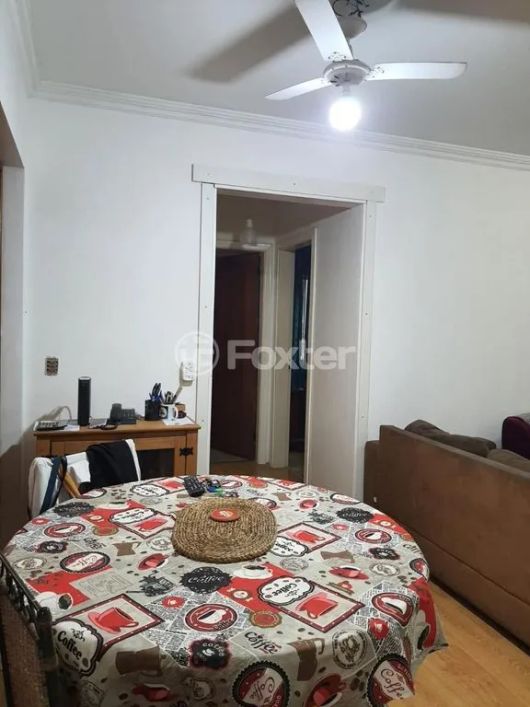Apartamento de 2 dormitórios á venda na Cidade Baixa