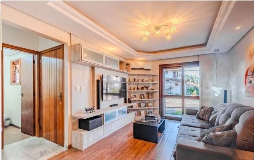 Linda casa semi mobiliada a venda , situada em um condomínio com infraestrutura completa de seguranç