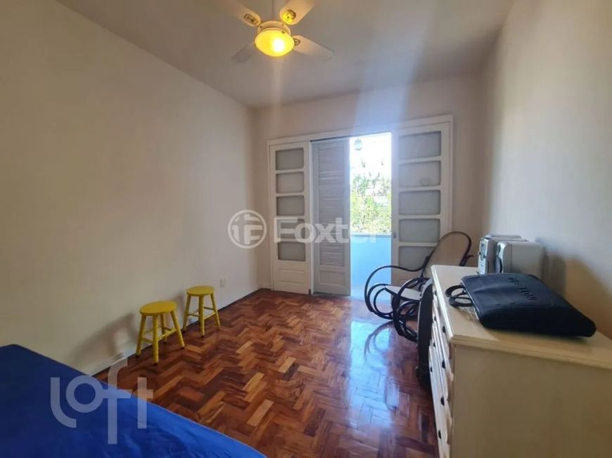 Imóvel para venda tem 68 metros quadrados com 2 quartos em Azenha - Porto Alegre - RS
