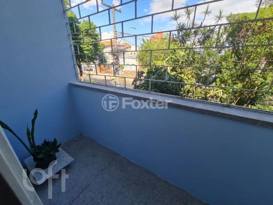 Imóvel para venda tem 68 metros quadrados com 2 quartos em Azenha - Porto Alegre - RS