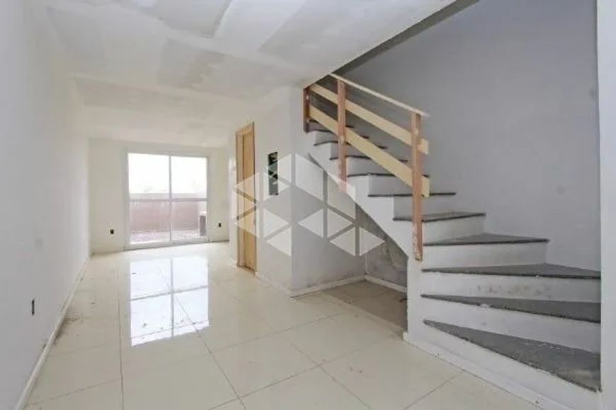 Casa sobrado de 2 dormitório(s), 1 suíte(s), e 1 vaga(s) de garagem, no bairro Hípica, em Porto Aleg