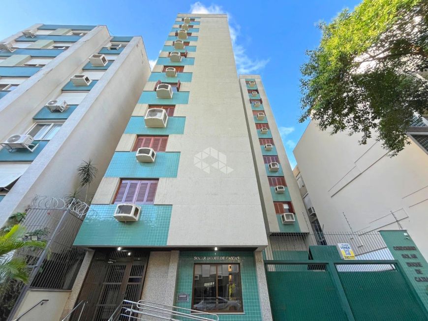 NA DUQUE DE CAXIAS COM 2 DORMIT, CHURRASQ, ELEV E BOX