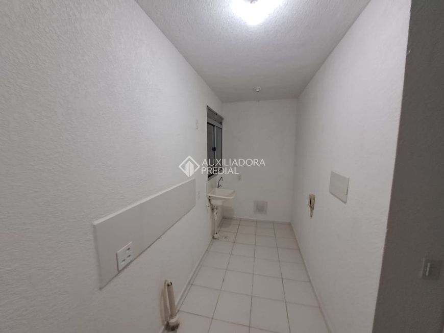 Apartamento à venda em Cavalhada com 41m² e 2 dormitórios/quartos disponíveis