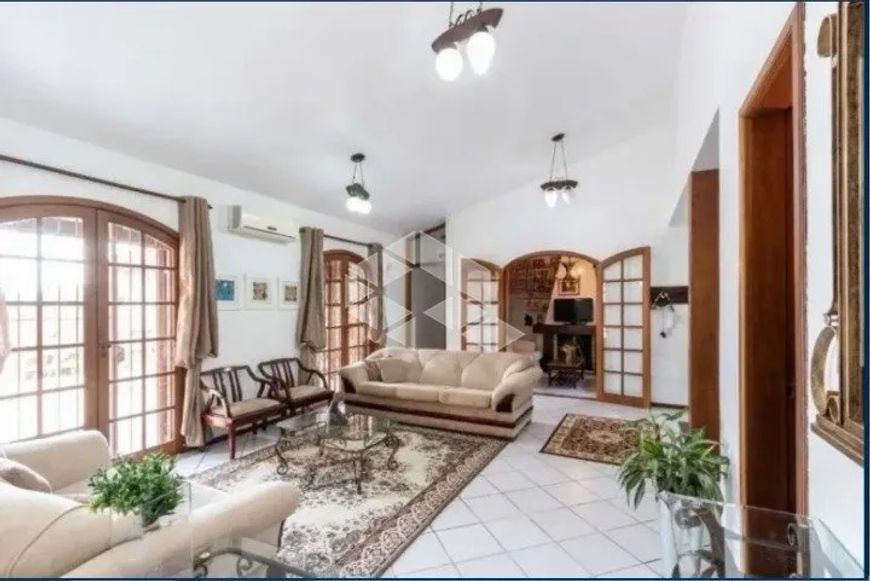 Sobrado no Bairro Tristeza com 3 quartos, 2 vaga e 131.4m² para vender no Bairro Tristeza por R$ 799