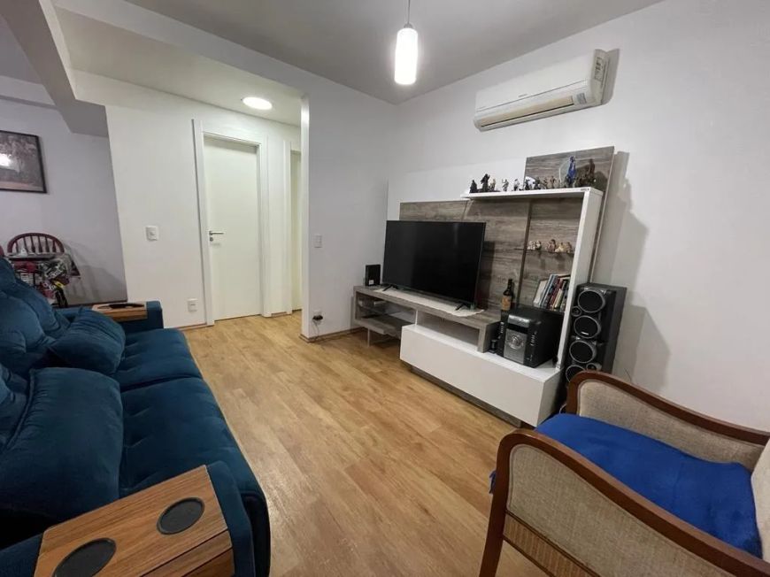 Apartamento à venda no Jardim Carvalho com 80 m² e 2 dormitórios/quartos disponíveis.