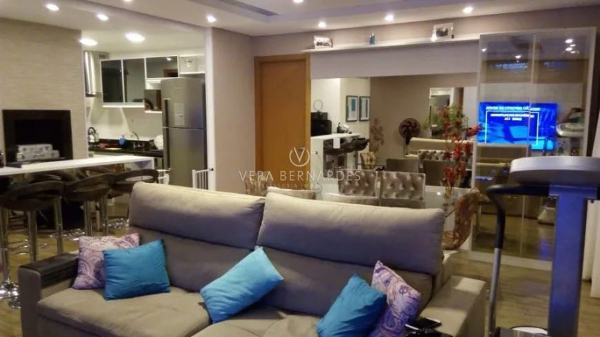 Apartamento no bairro Cavalhada