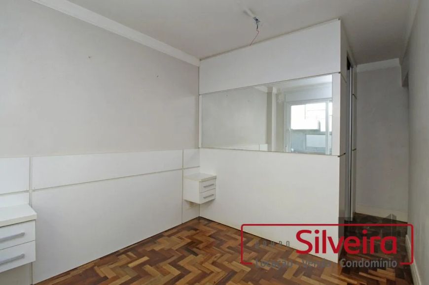 Cobertura em Porto Alegre, no bairro Centro Histórico, à venda.
