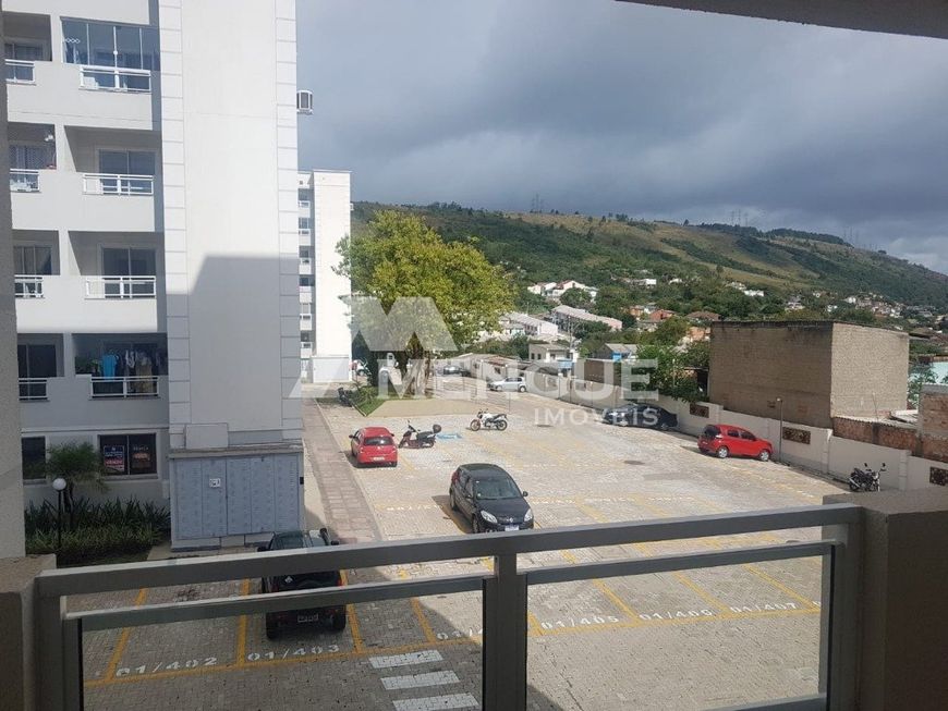 Apartamento residencial com 2 dormitórios e 1 vaga em condomínio à venda no bairro Alto Petrópolis e