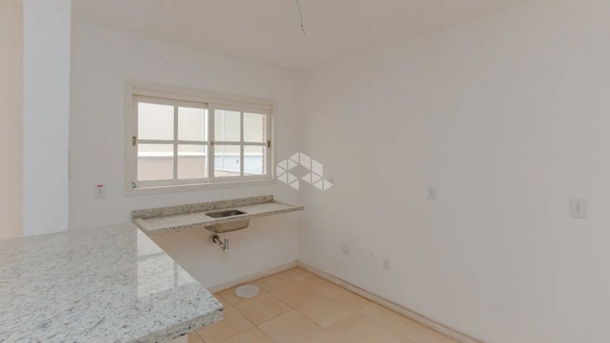 Casa de Condomínio em Chácara Das Pedras