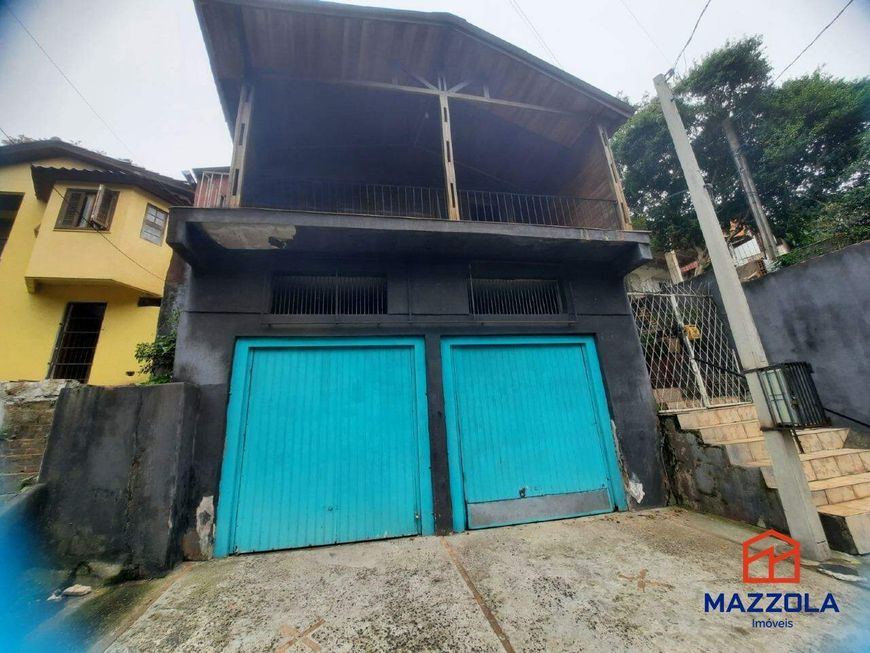 Exelente casa e loja para locação na Av Oscar pereira.