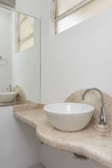 Apartamento à venda no Centro Histórico com 202 m² e 3 dormitórios/quartos à sua disposição.