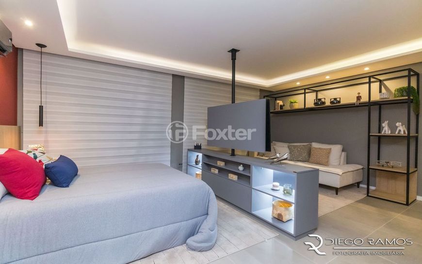 Apartamento 2D com 75m, 01 vaga entre Moinhos de Vento e Bom Fim - Porto Alegre - RS
