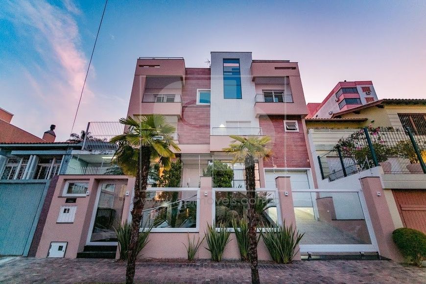 Casa no Jardim Lindóia