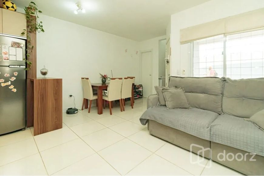 Imóvel na Beco do Carvalho com 2 dormitórios e 78m²