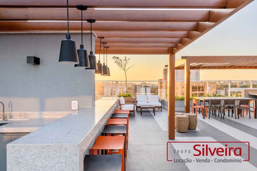 LOFT MOBILIADO C/INFRA PERTO DA PUC