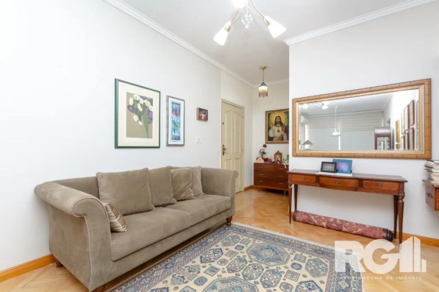 Venha conhecer este apartamento que combina elegância, conforto e uma localização privilegiada. Este
