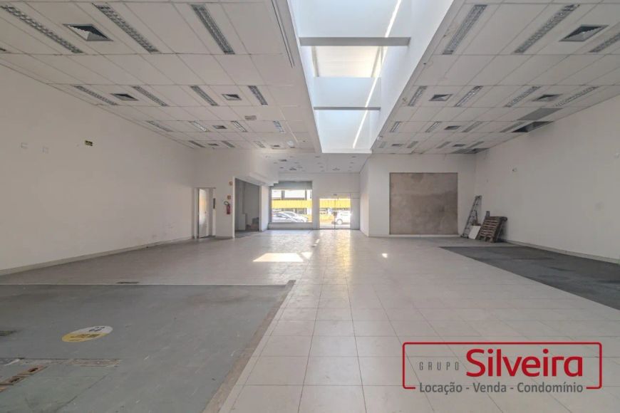 LOJA/PRÉDIO COMERCIAL NO PETRÓPOLIS COM 400M²