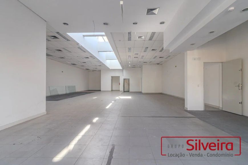 LOJA/PRÉDIO COMERCIAL NO PETRÓPOLIS COM 400M²