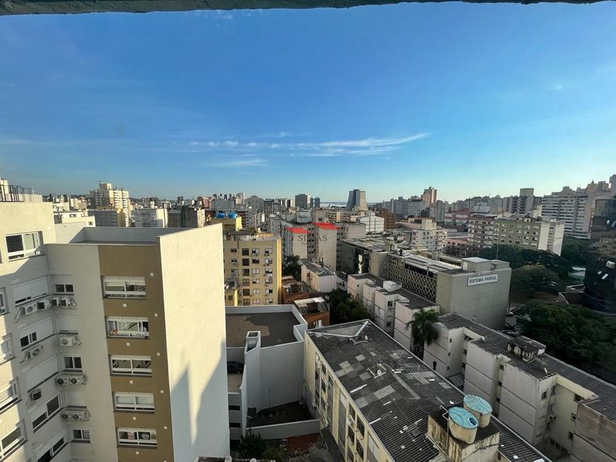 Apartamento (Kitnete), com 1 quartos e 1 banheiros à Venda, 47 m² em Porto Alegre/RS