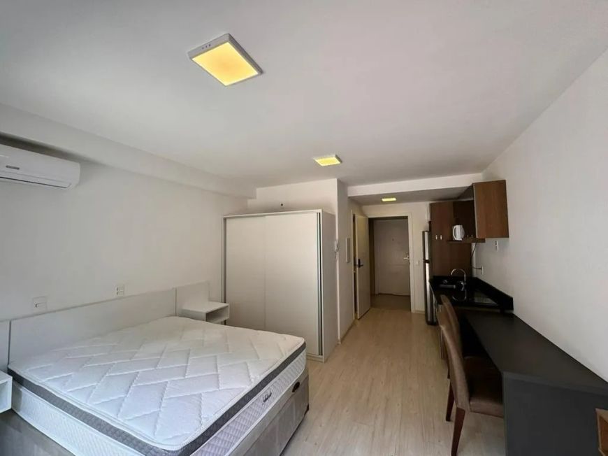 Apartamento studio de luxo garden mobiliado de 54 m², com móveis planejados e eletros e 1 vaga de ga