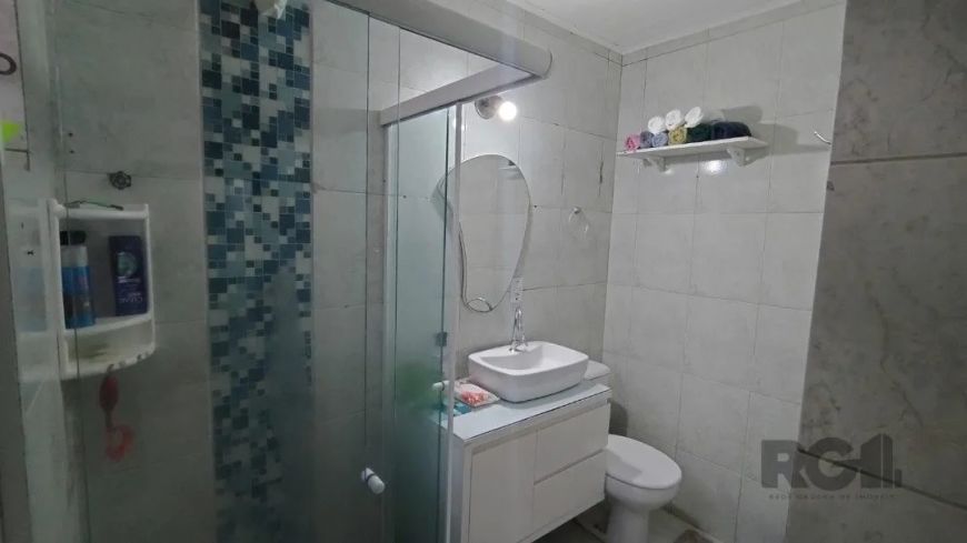 À venda no bairro Alto Petrópolis;Propriedade toda reformada (09/24) pintura nova, localizada em ave
