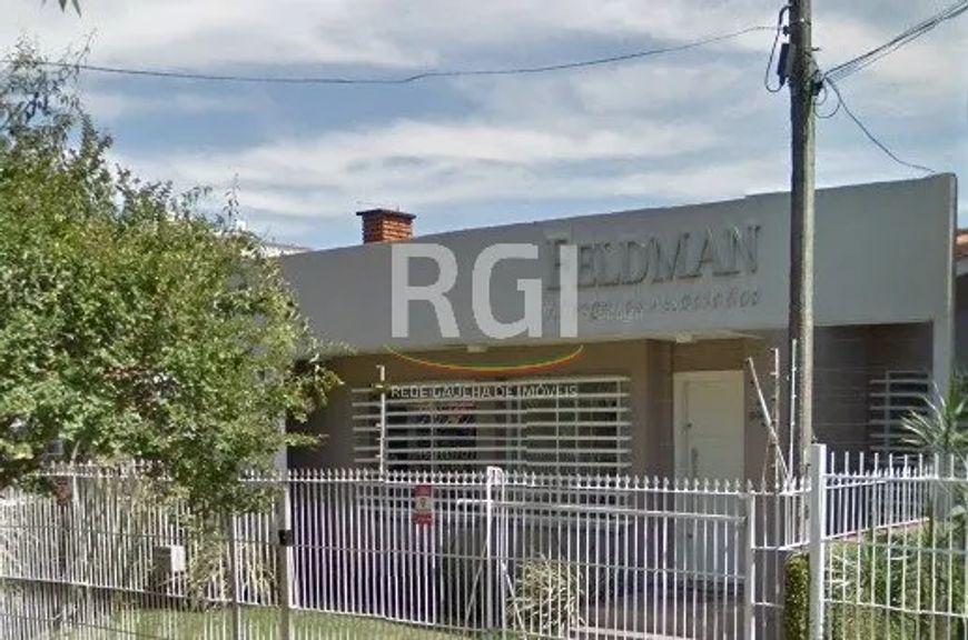 Casa (227,00 m²) própria para escritório com Hall de entrada e recepção, 7 salas e 2 banheiros Salão