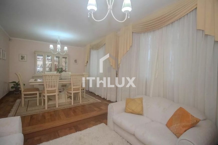 Casa, 230 M², Venda, Semi Mobiliada, 3 Dormitórios, Suite, 3 Banheiros, 4 Vagas Estacionamento, PUC,