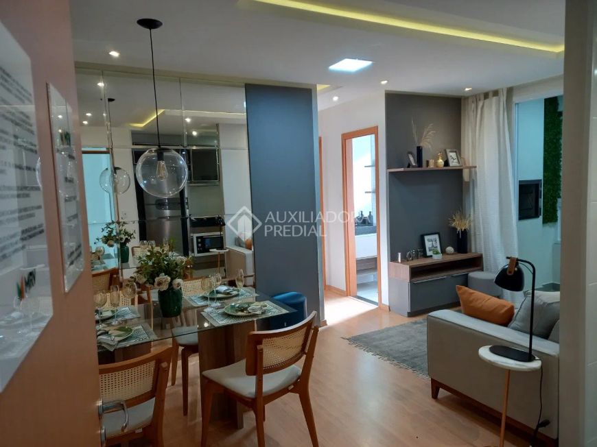 Apartamento no bairro Camaquã