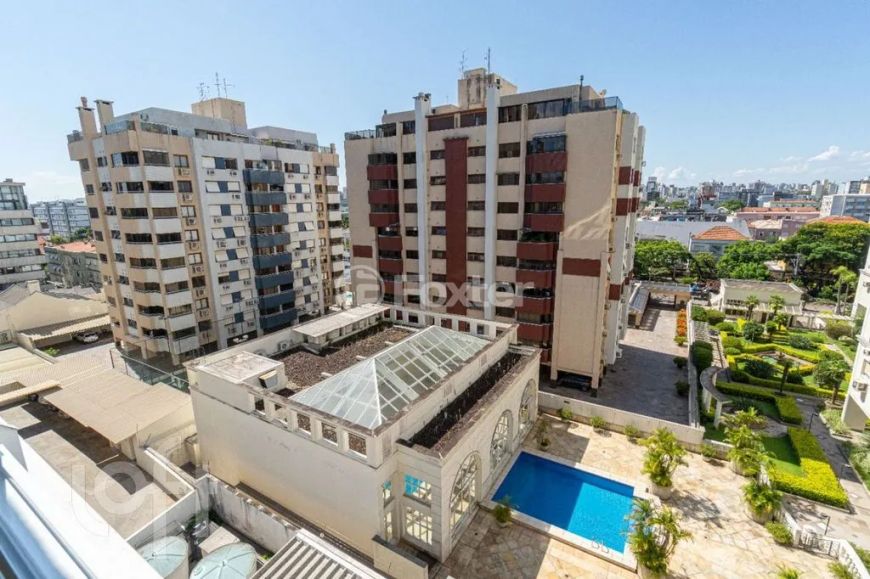 Apartamento à venda com 2 dormitórios e 2 vagas no bairro Menino Deus - Porto Alegre - RS