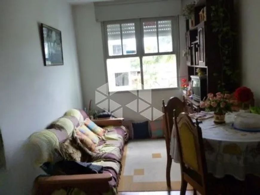 Apartamento 2 dormitórios, 56,18m² área privativa , com elevador, bairro Menino Deus.