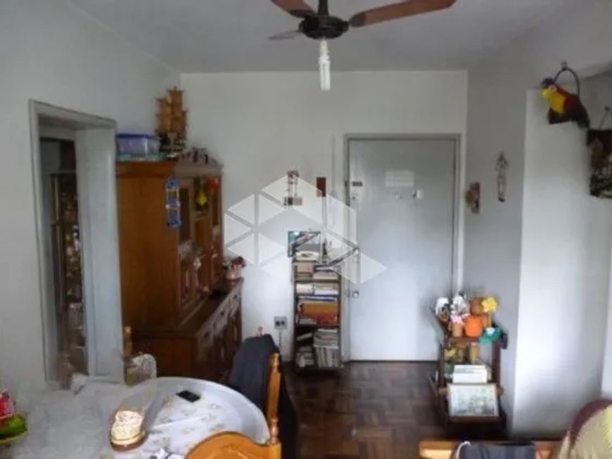 Apartamento 2 dormitórios, 56,18m² área privativa , com elevador, bairro Menino Deus.