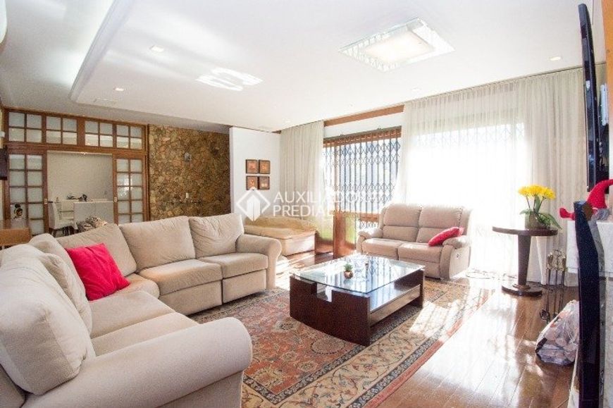 CASA TÉRREA NA VILA ASSUNÇÃO
