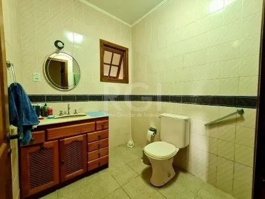 Casa/sobrado com edícula consolidados em terreno com 11,55m de frente por 58m de extensão de frente