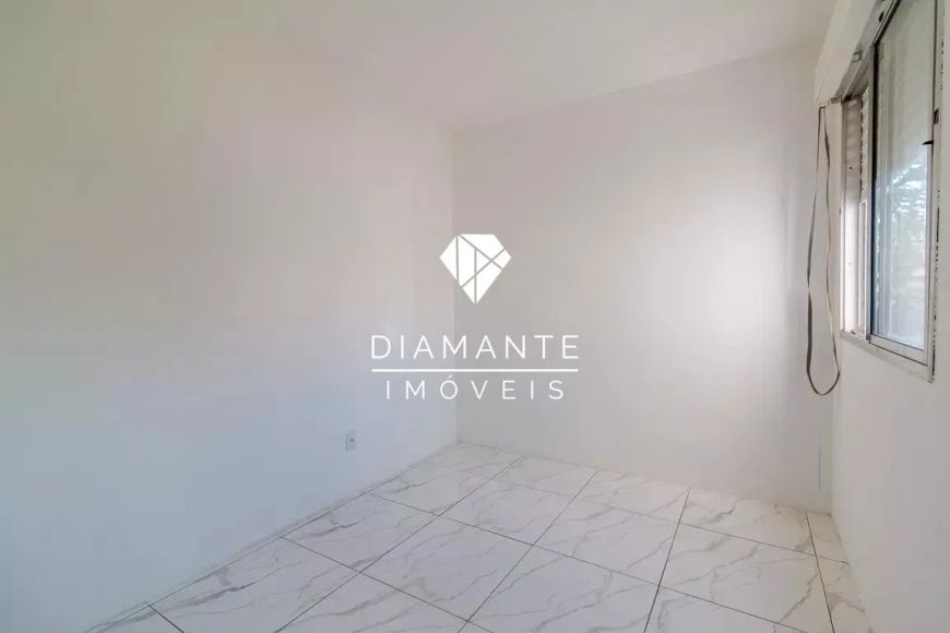 APTO 2D REFORMADO COM 2 VAGAS EM FRENTE A UNIRITER