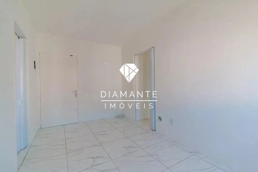 APTO 2D REFORMADO COM 2 VAGAS EM FRENTE A UNIRITER