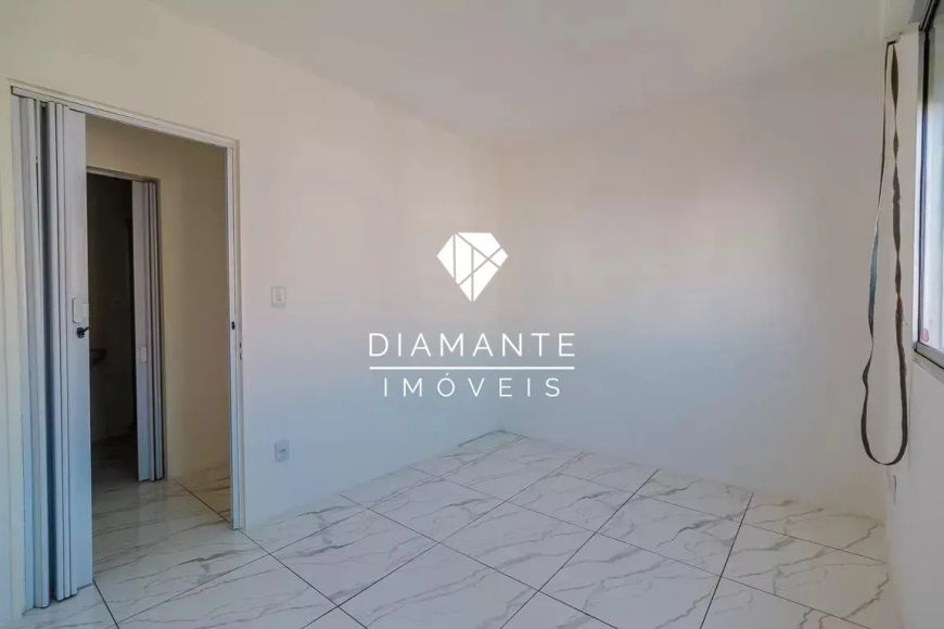 APTO 2D REFORMADO COM 2 VAGAS EM FRENTE A UNIRITER