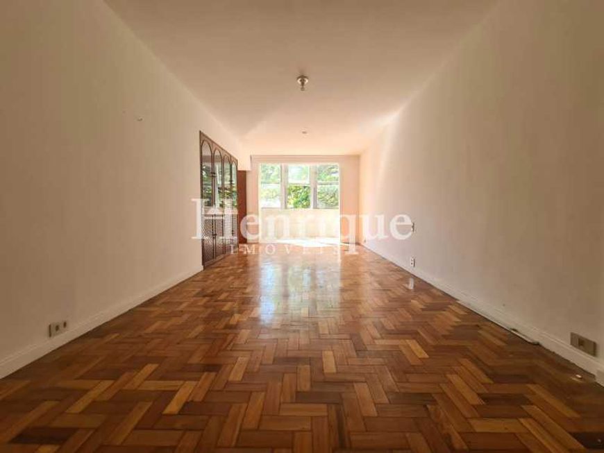 Apartamento - Padrão / Residencial / Copacabana