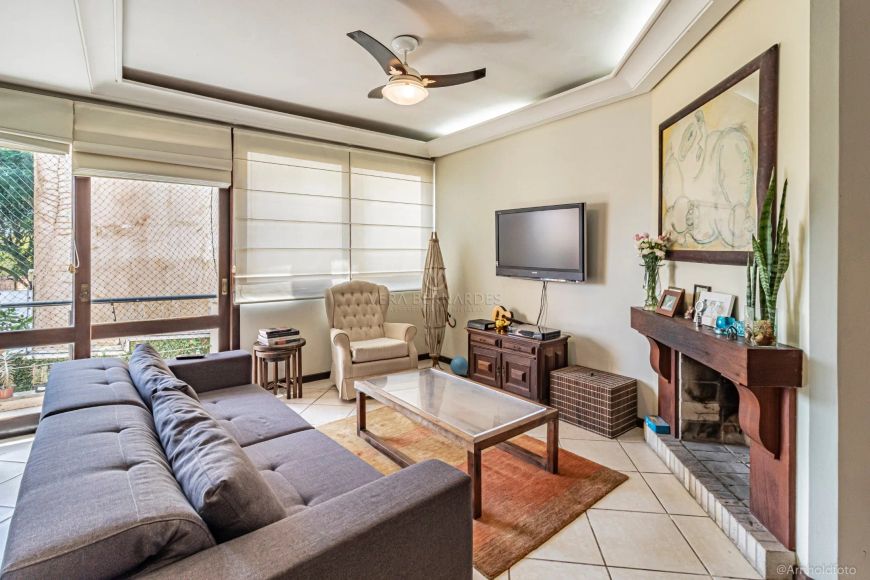Casa em Condomínio no bairro Vila Assunção