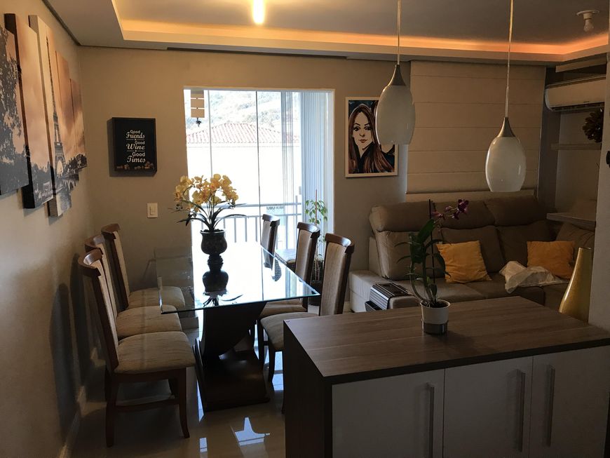 Apartamento de 70 metros quadrados no bairro Morro Santana com 3 quartos