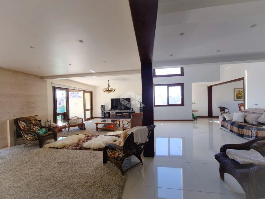 LINDA CASA, COM VISTA PARA O GUAÍBA!