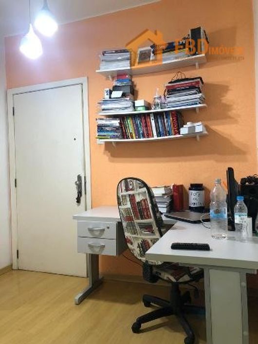 FBD IMÓVEIS-RS anuncia apartamento na rua Duque de Caxias no Centro Histórico de Porto Alegre RS