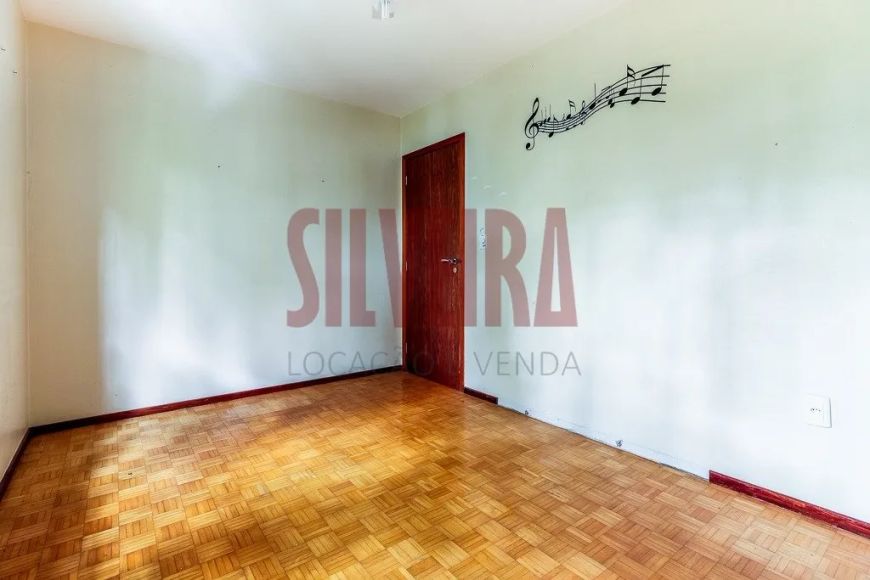 Apartamento semi mobiliado - Mont'Serrat