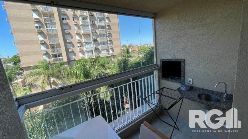 Este incrível apartamento de 3 dormitórios e 85m² une conforto e sofisticação em cada detalhe. A suí